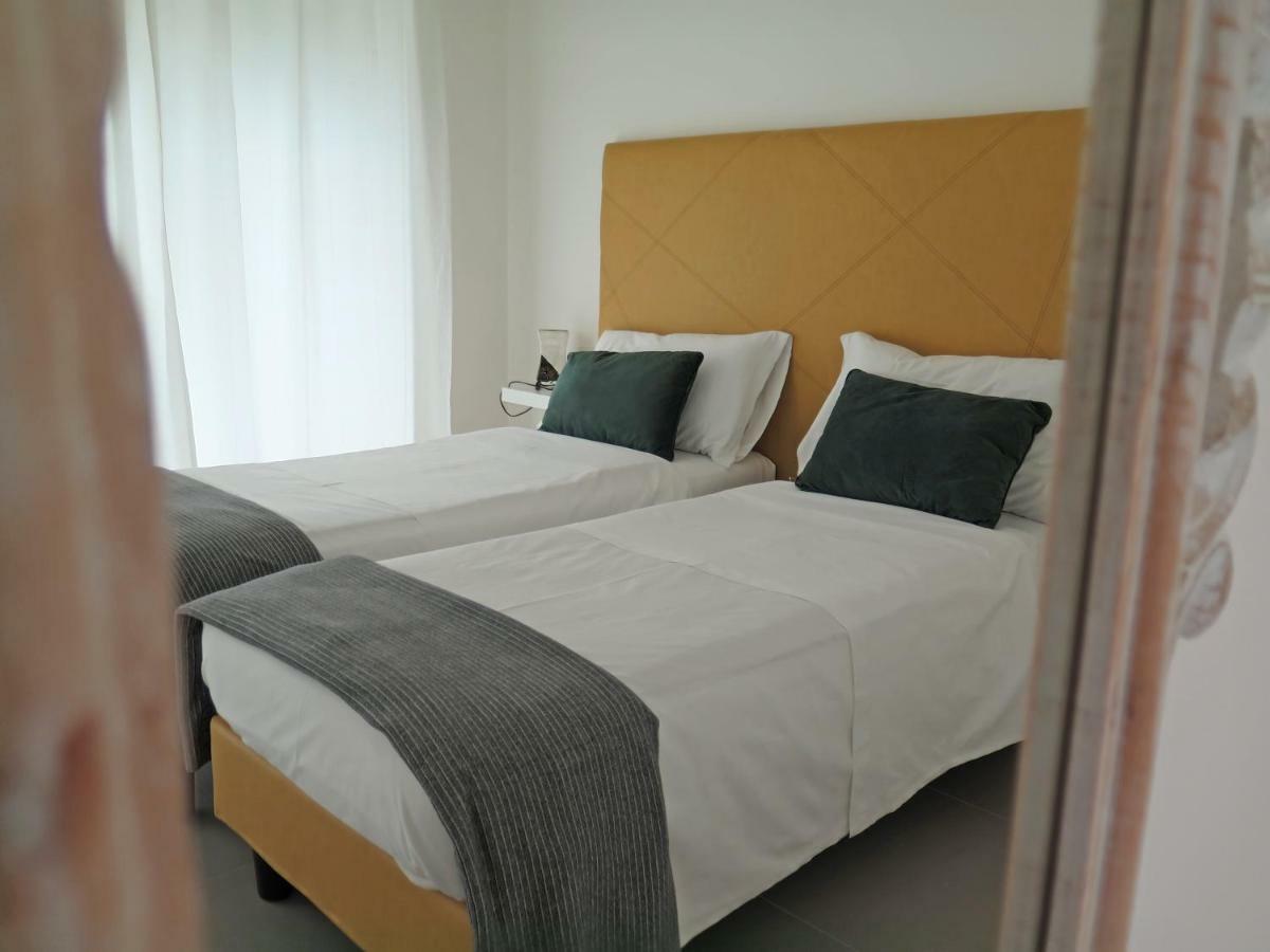 Apartamento Casa 32 Torbole Sul Garda Exterior foto