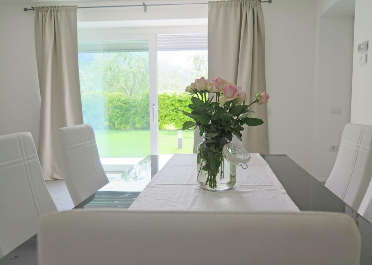 Apartamento Casa 32 Torbole Sul Garda Exterior foto
