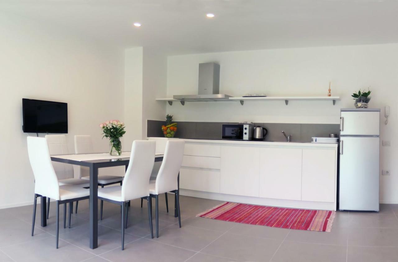 Apartamento Casa 32 Torbole Sul Garda Exterior foto